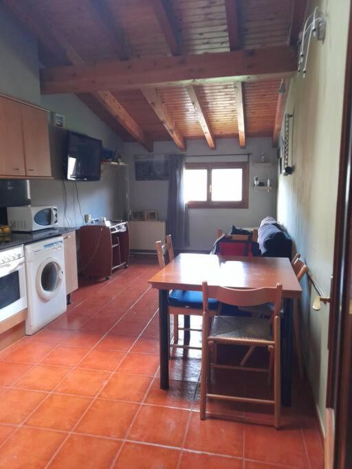 Apartament Gran Pirineu Montferrer Exterior foto